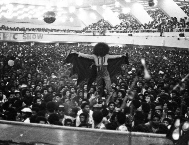 Raízes da cena clubber: Chic Show e sua importância para o povo preto e periférico em São Paulo nos anos 70 e 80